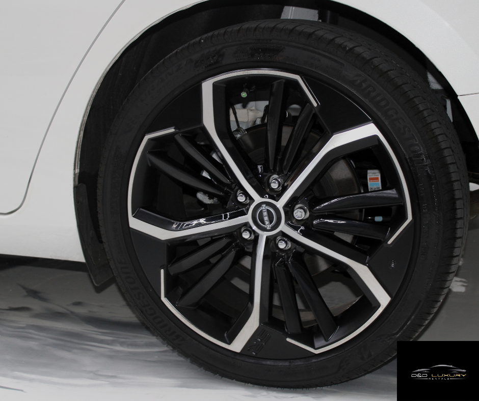 2025 Nissan Altima - D&D Luxury Rentals