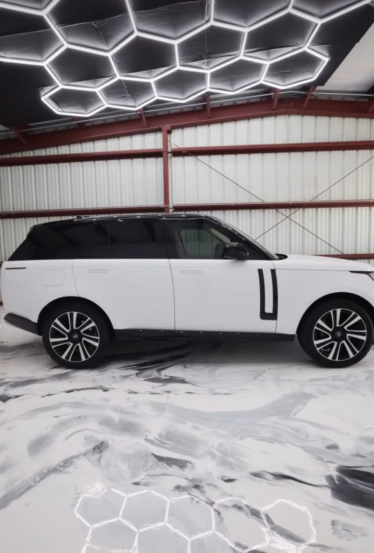 2020 Range Rover Velar - D&D Luxury Rentals